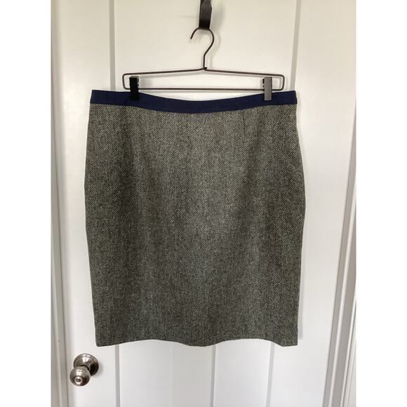 Boden Women's 100% Wool British Tweed Straight & Pencil Skirt Green Size 14R - Picture 2 of 11